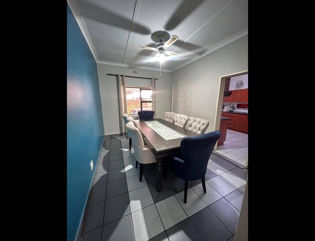 4 BEDROOM HOUSE FOR SALE IN FISHERS HILL